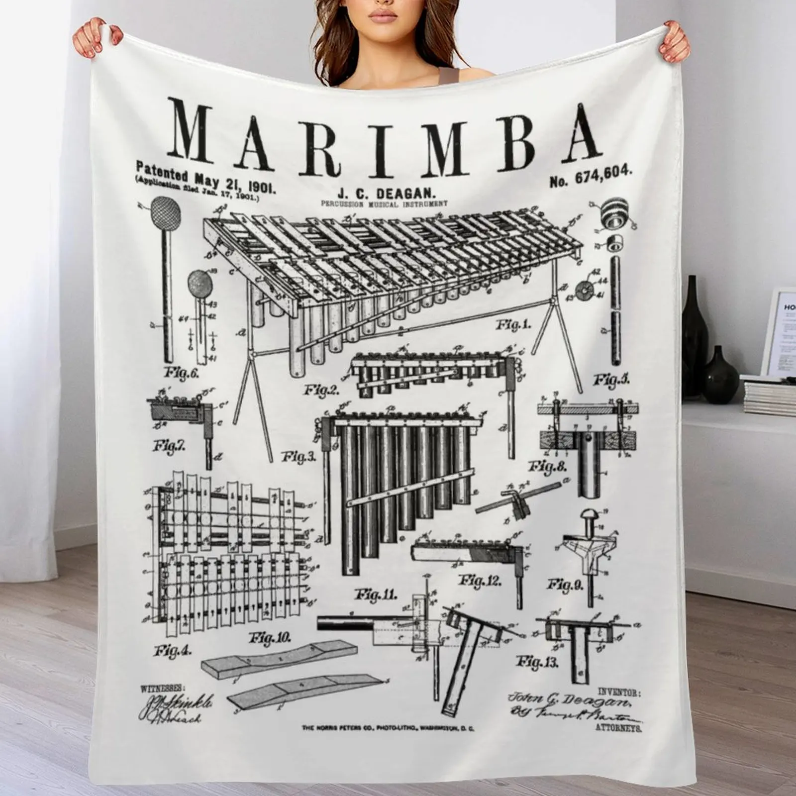 Marimba Player Percussion Musi - Musical Instrument Marimba recensione e prezzo